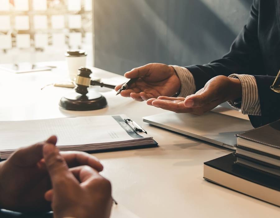 timeshare lawyer talking to a client