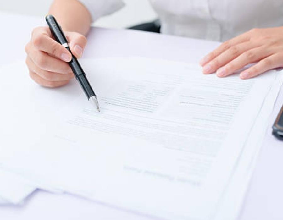 timeshare lawyer reviewing a timeshare cancellation contract