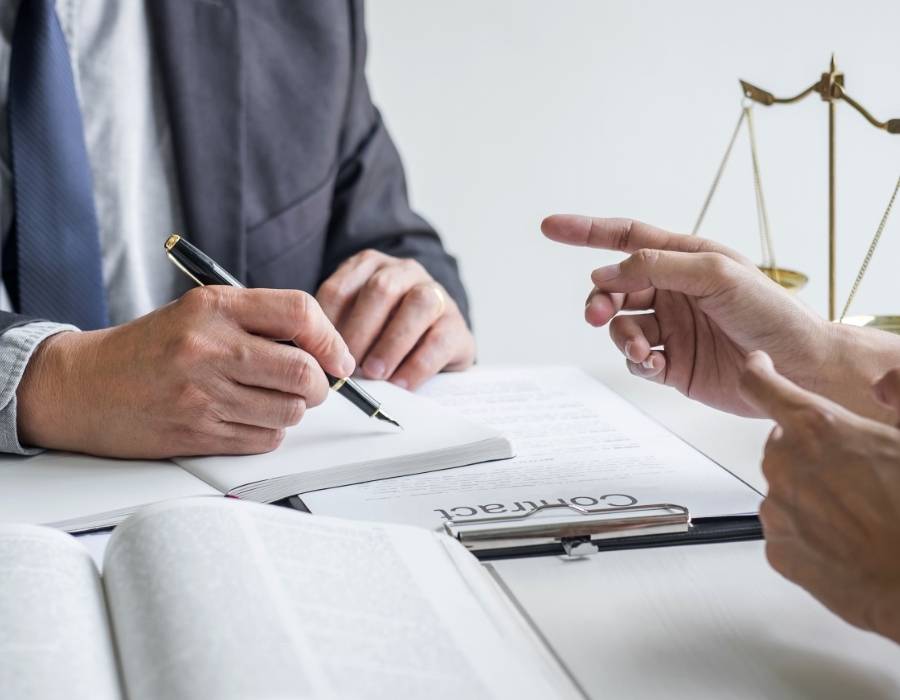 timeshare lawyer talking to a client