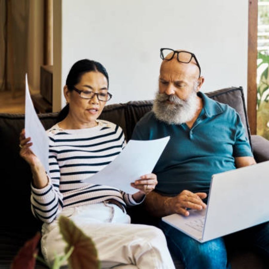 couple reviewing timeshare contract
